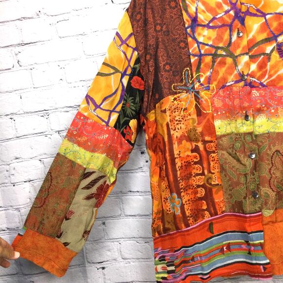 Chico’s Design Patchwork Boho Embroidered Floral Hooded Lined Shacket Sz 1 (M) - Picture 5 of 13